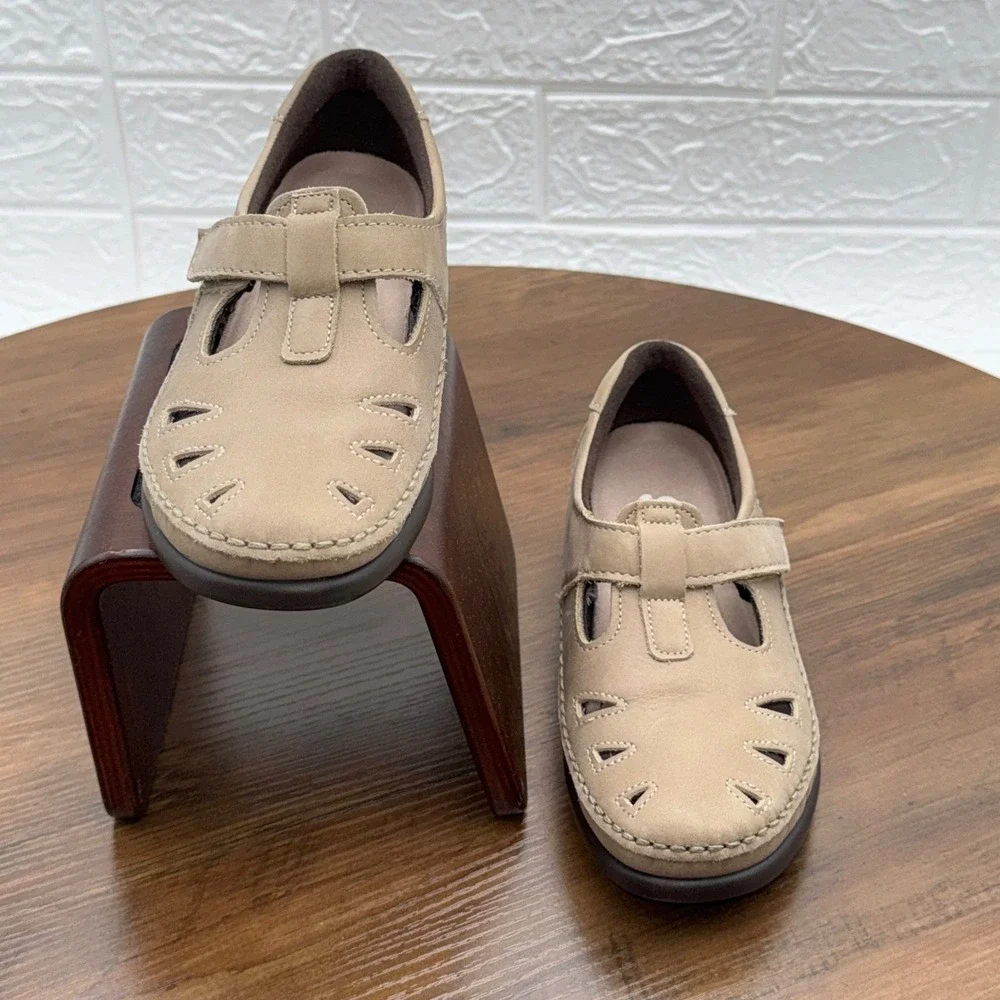 SAS San Antonio Shoes Roamer Leather T-Strap Comfort Mary Jane Loafers Size 4 M